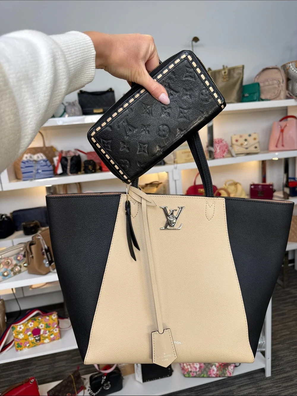 Louis Vuitton Black and Cream Two-Tone Leather Tote with Matching Black Wallet - Picture 1 of 1